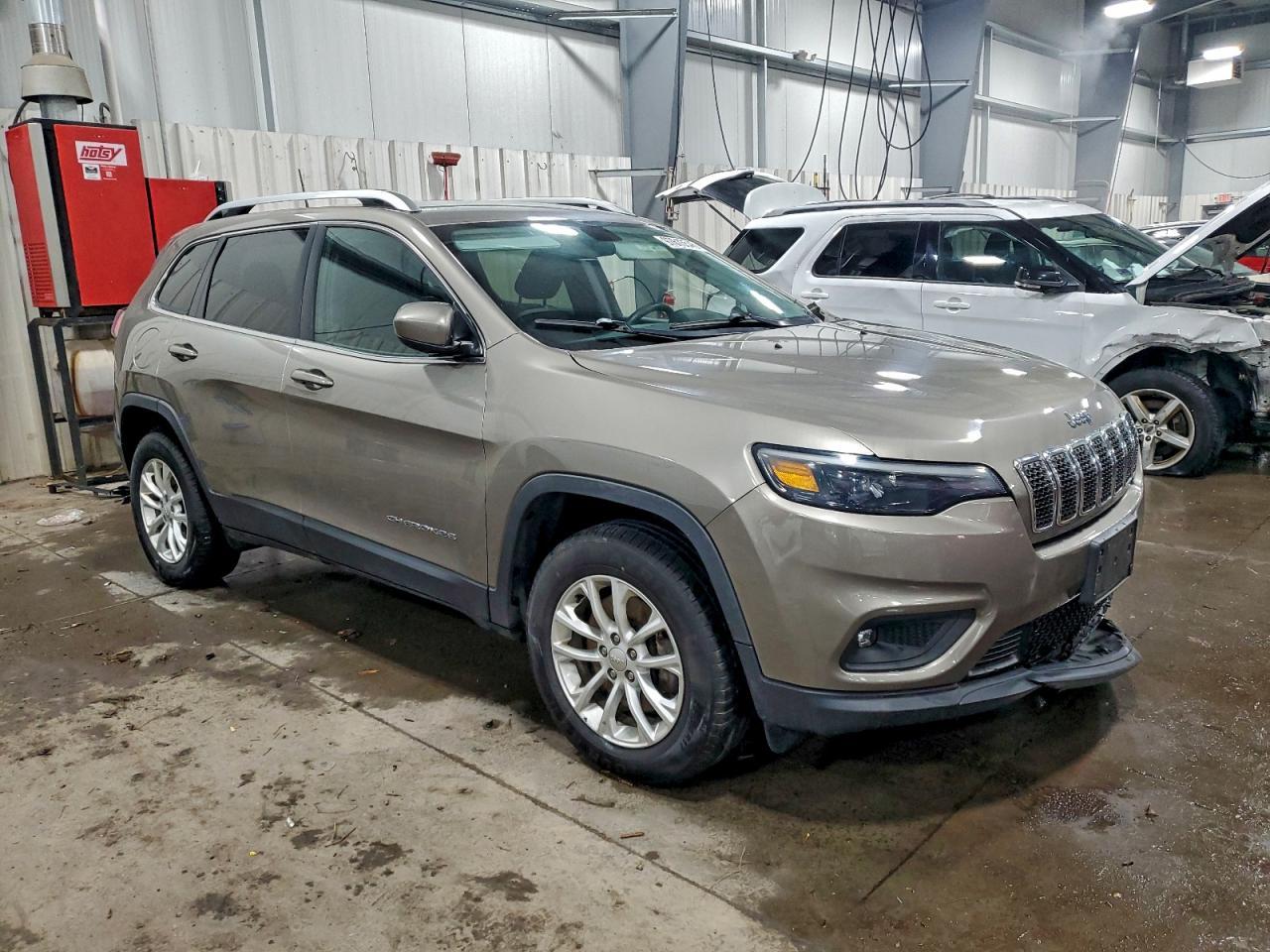 2019 Jeep Cherokee Latitude - Фото 4