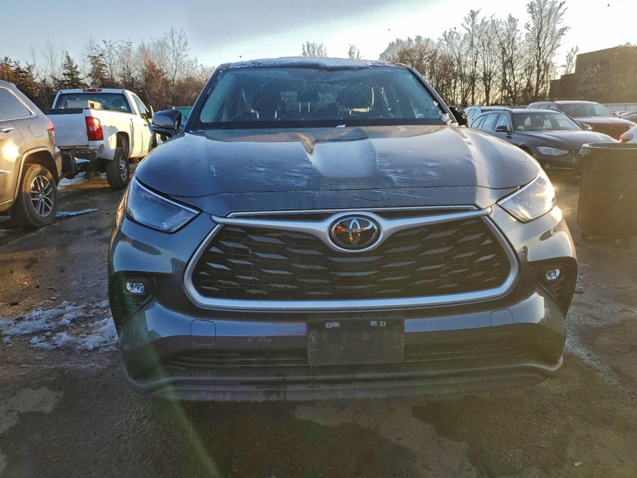 2024 Toyota Highlander Le - Фото 5