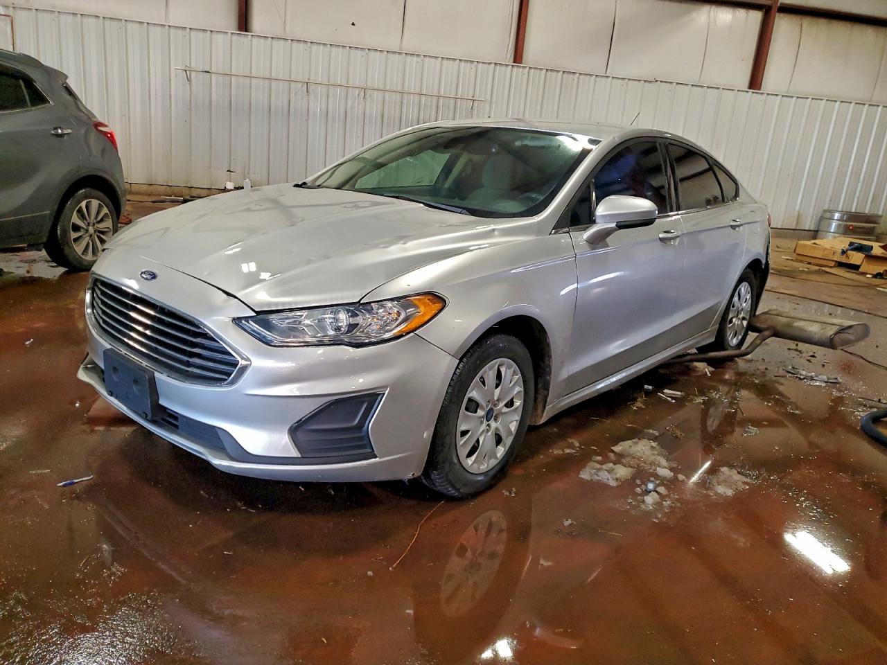 2019 Ford Fusion S