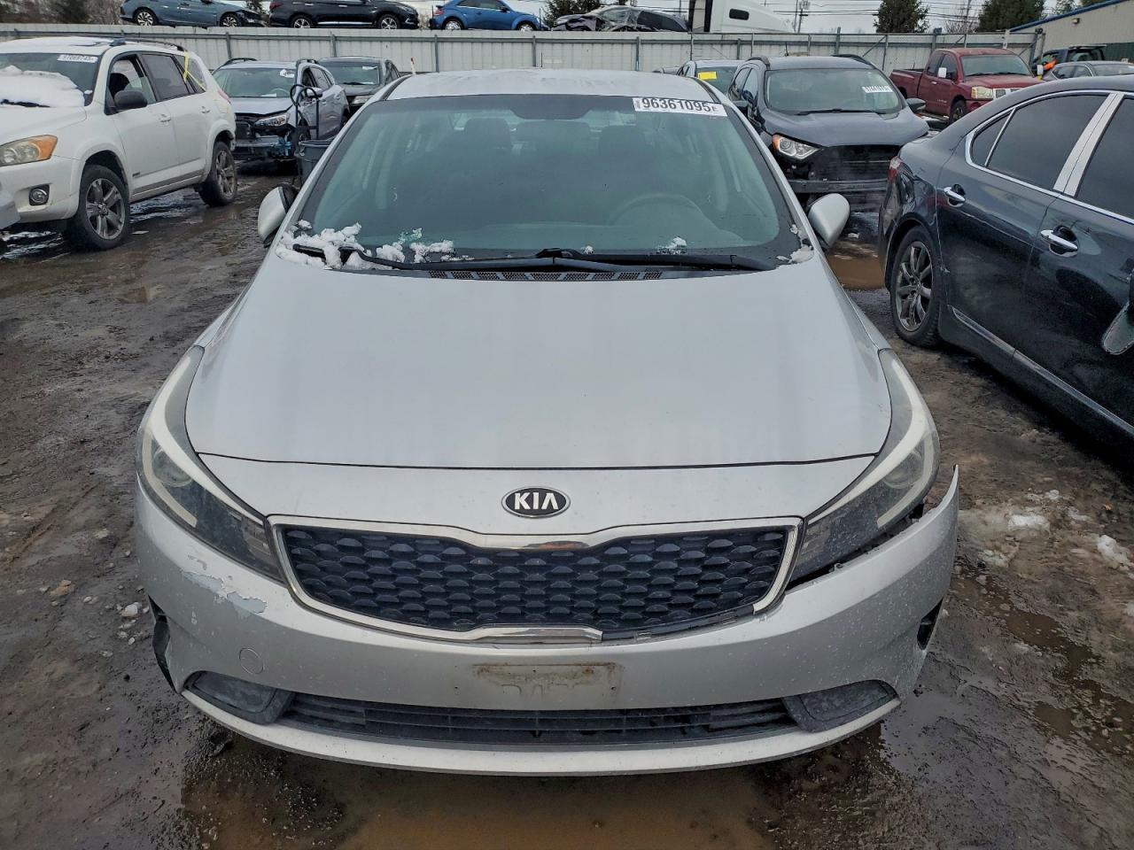 2017 Kia Forte Lx - Image 5