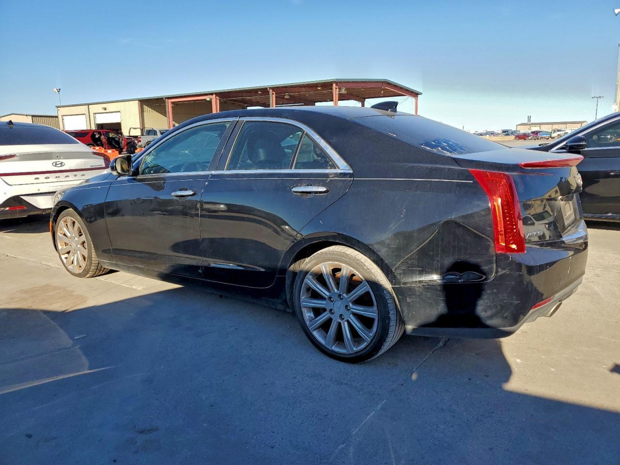 2015 Cadillac Ats Luxury - Image 2