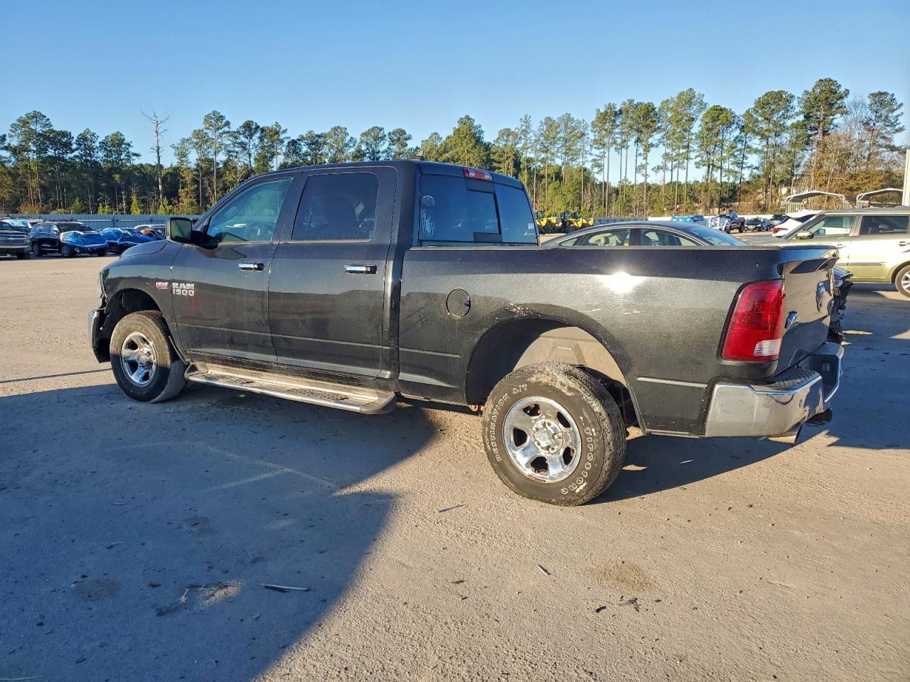 2017 Ram 1500 Slt - Фото 2