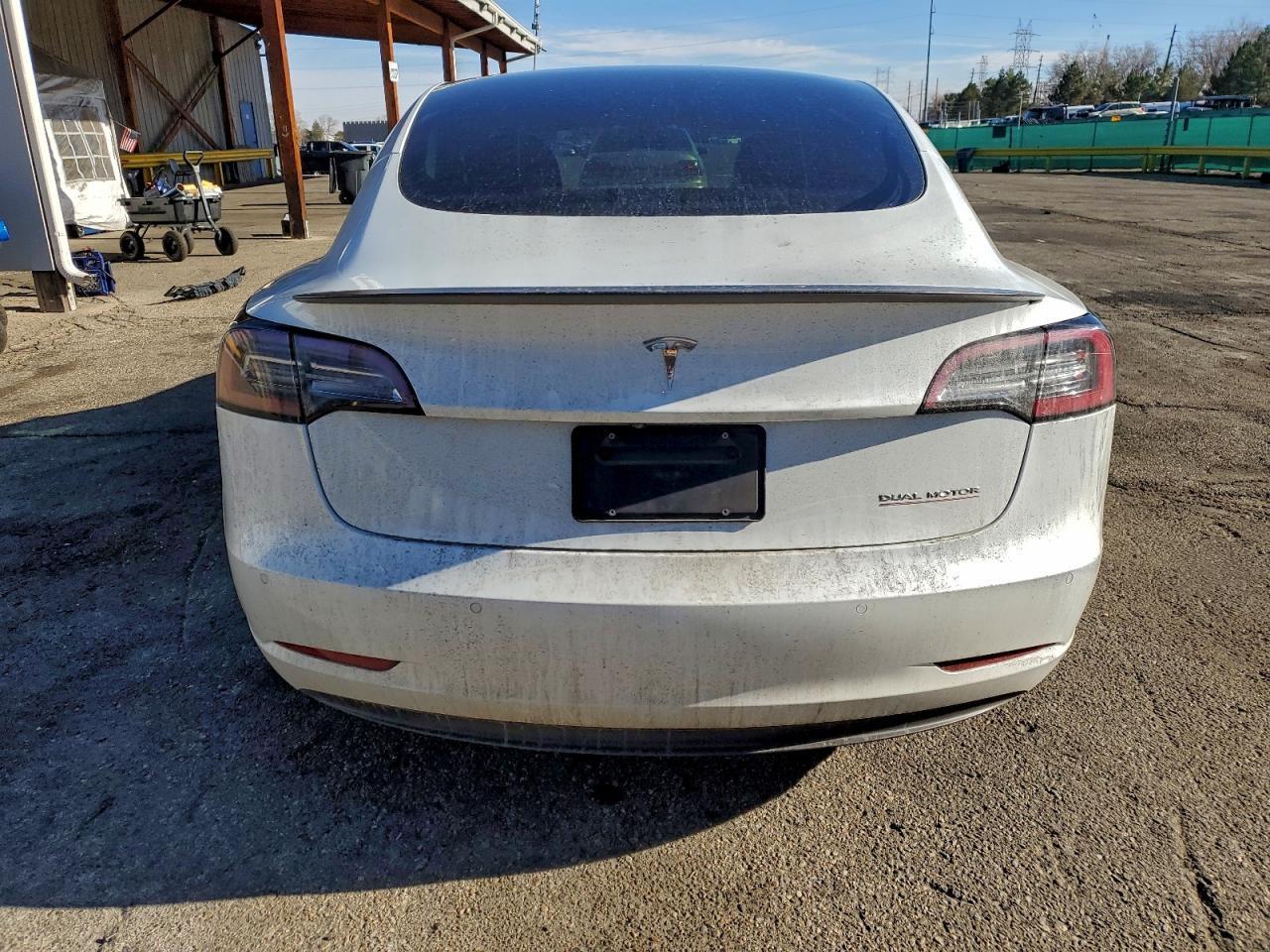 2022 Tesla Model 3 - Image 6