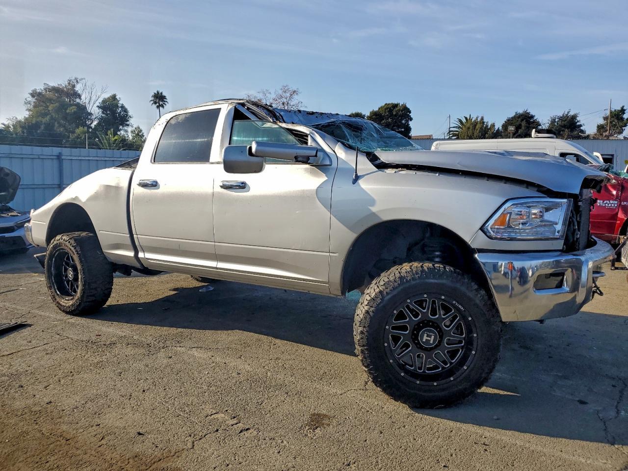 2010 Dodge Ram 2500 - Image 4