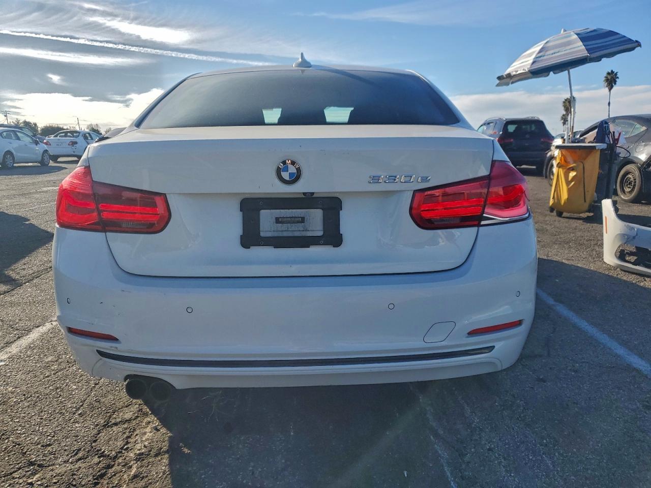 2018 BMW 330E - Image 6