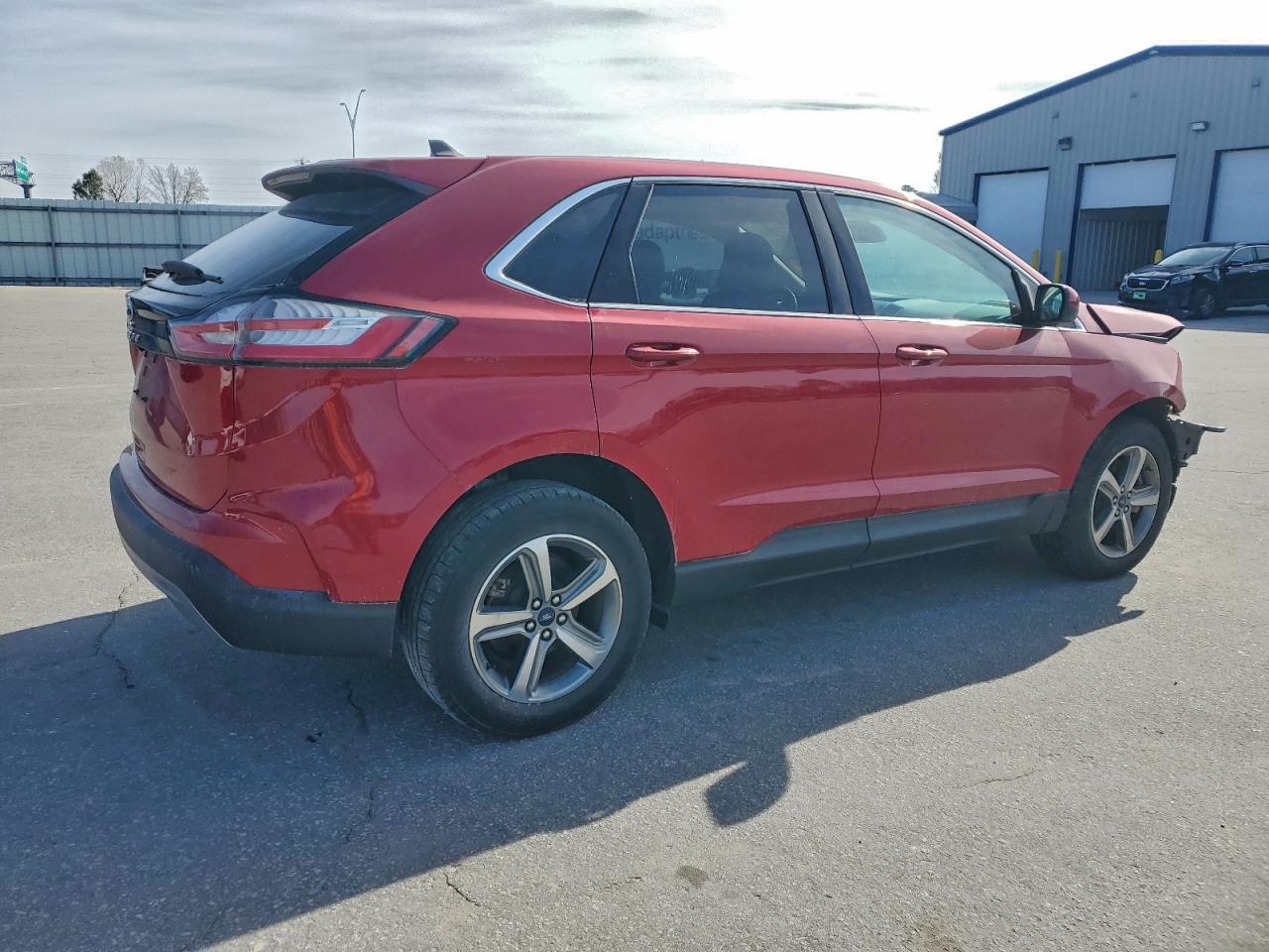 2021 Ford Edge Sel - Image 3