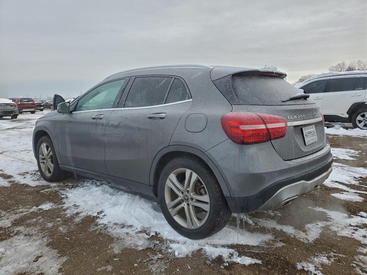 2020 Mercedes-Benz Gla 250 4Matic - Фото 2
