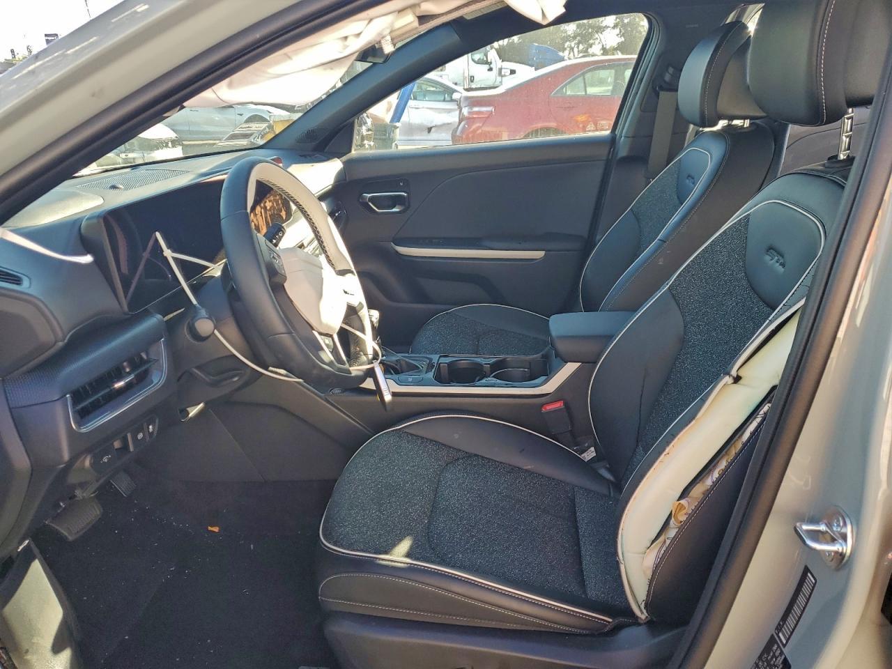 2025 Kia K4 Gt Line - Фото 7