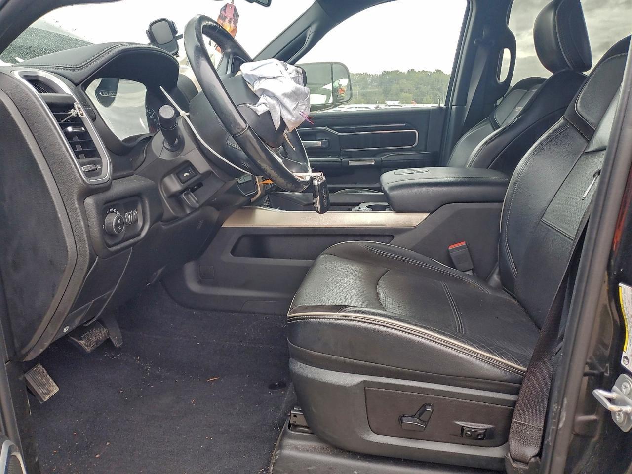 2019 Ram 2500 Laramie - Image 7