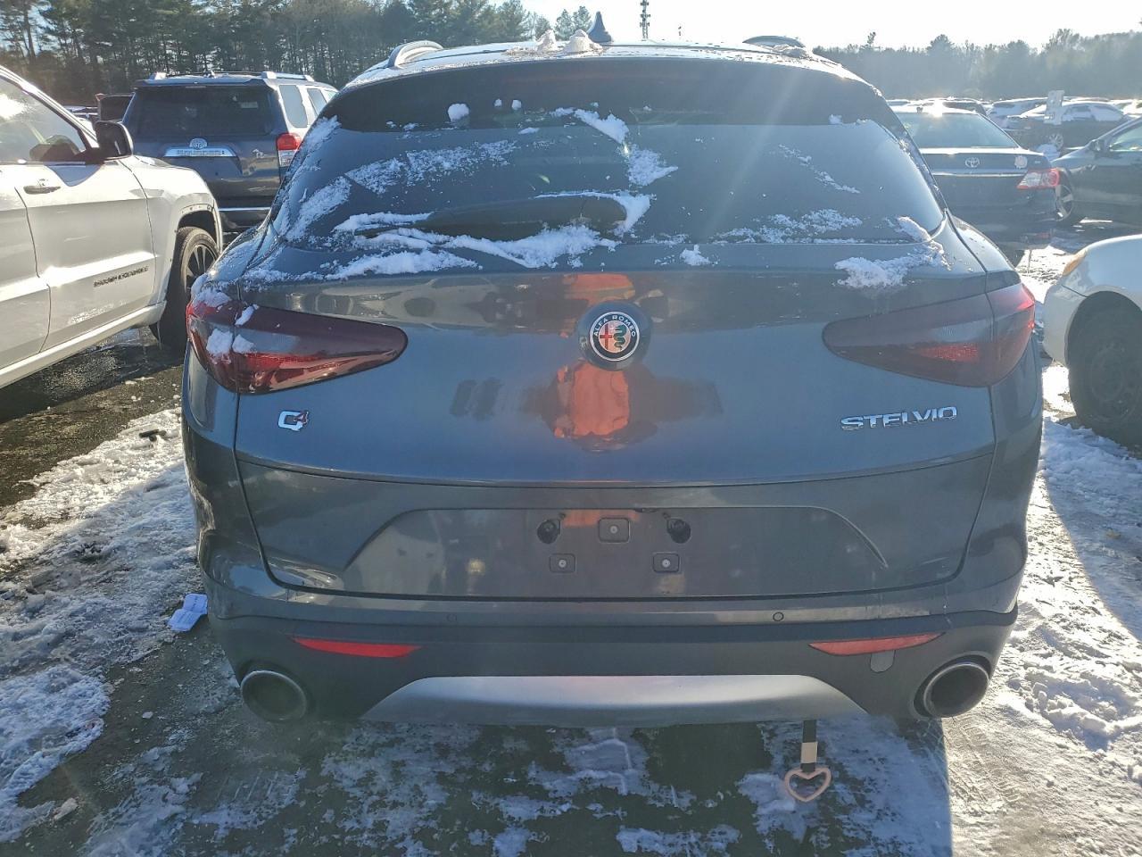 2018 Alfa Romeo Stelvio Ti Sport - Фото 6