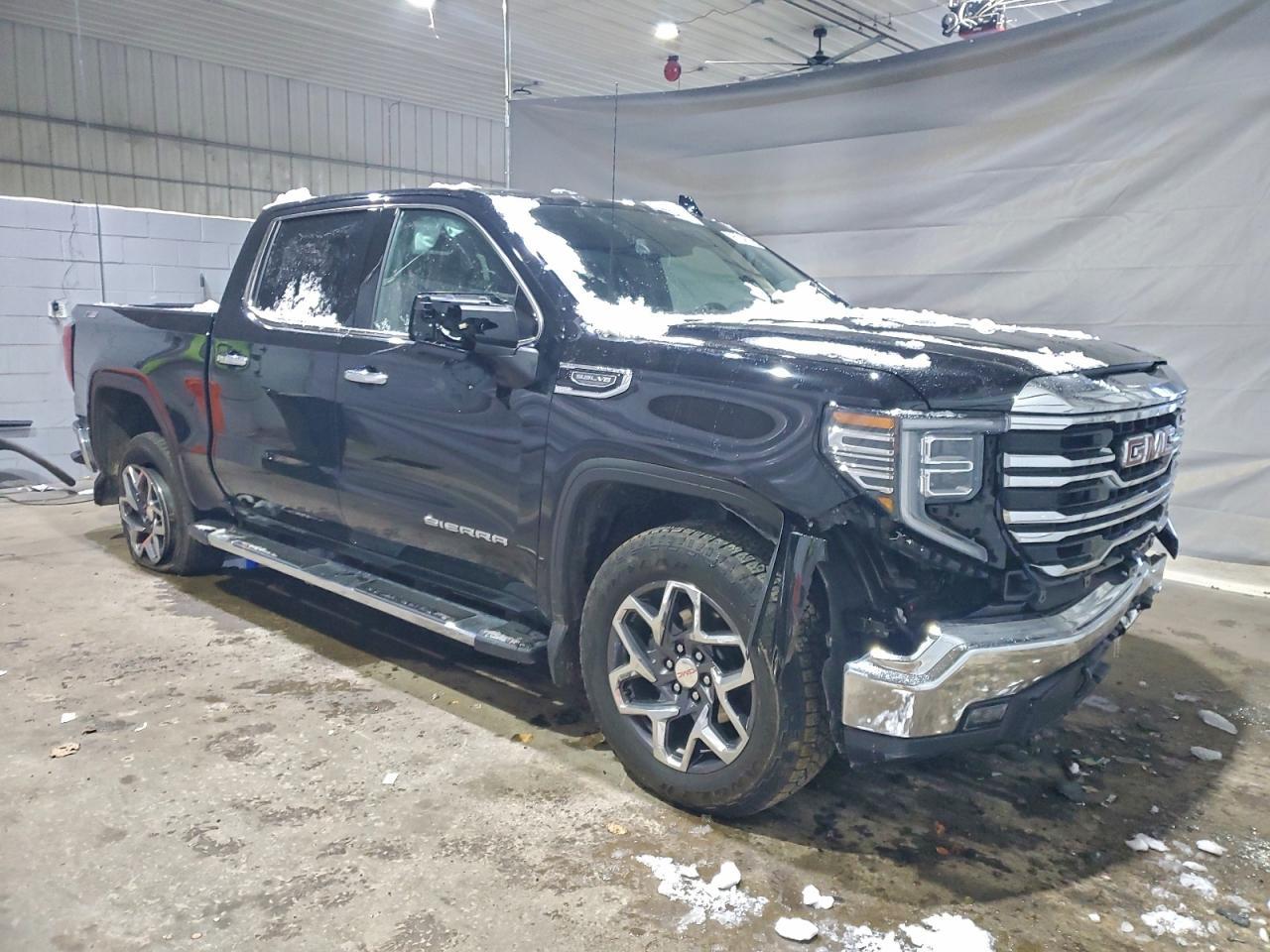 2025 GMC Sierra K1500 Slt - Image 4