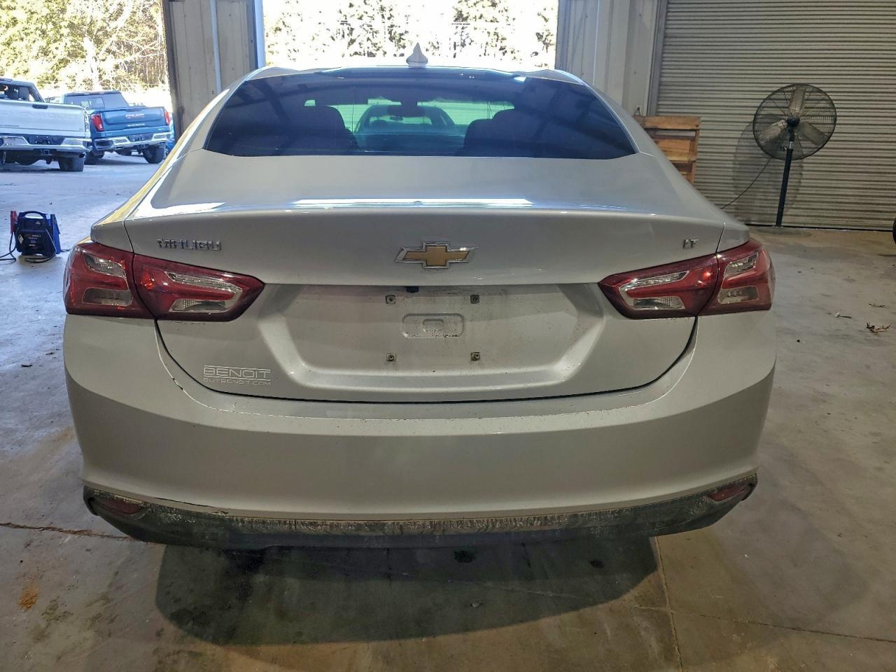 2022 Chevrolet Malibu Lt - Image 6