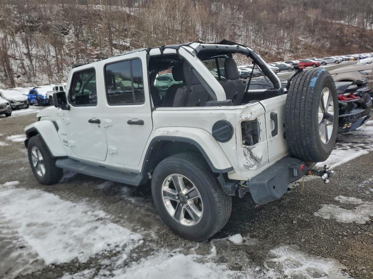 2021 Jeep Wrangler Unlimited Sahara - Image 2