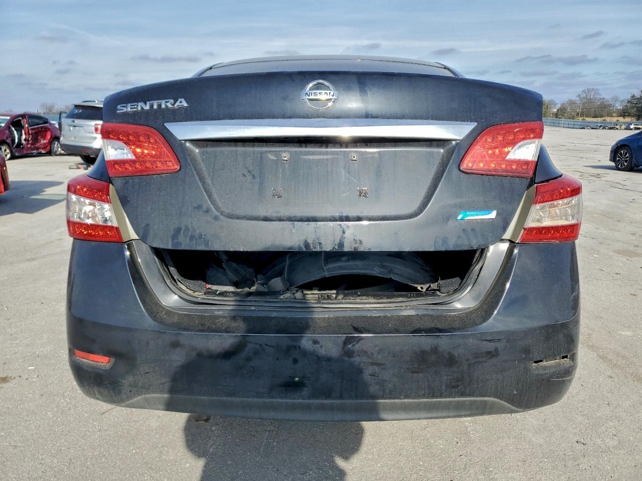 2014 Nissan Sentra S - Image 6