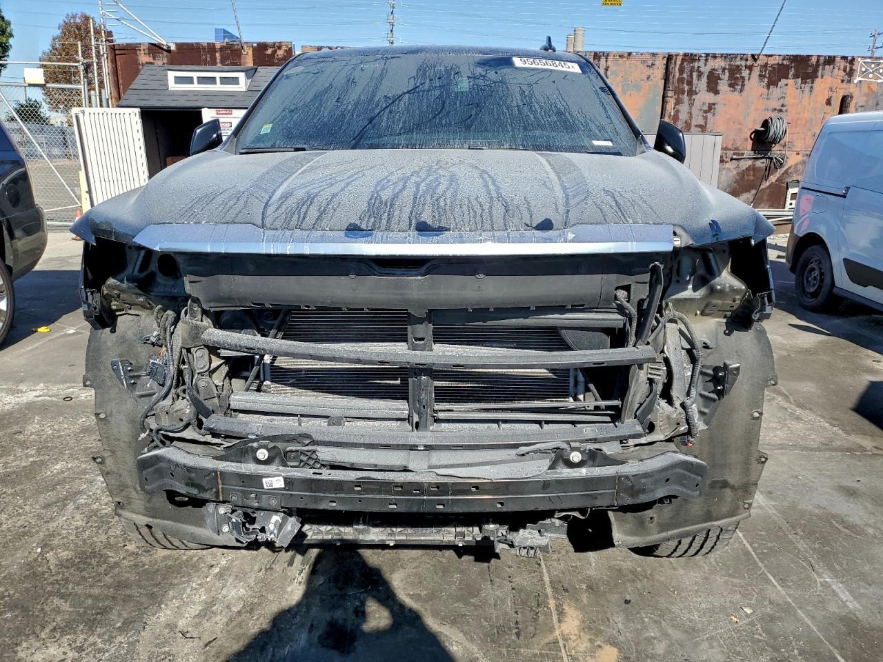 2023 GMC Yukon Xl Denali - Фото 5