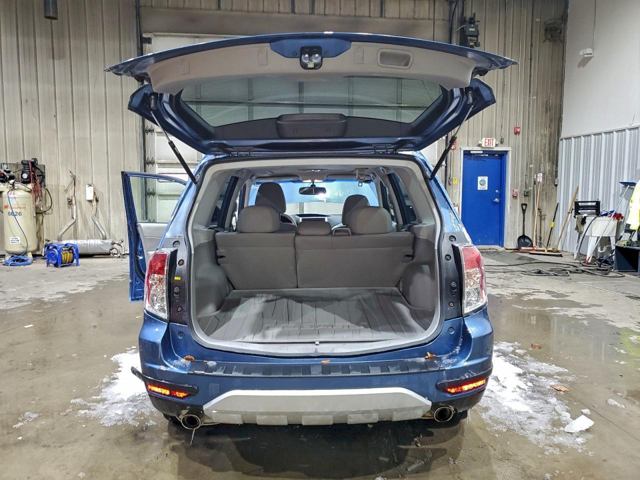 2009 Subaru Forester 2.5X Limited - Фото 6