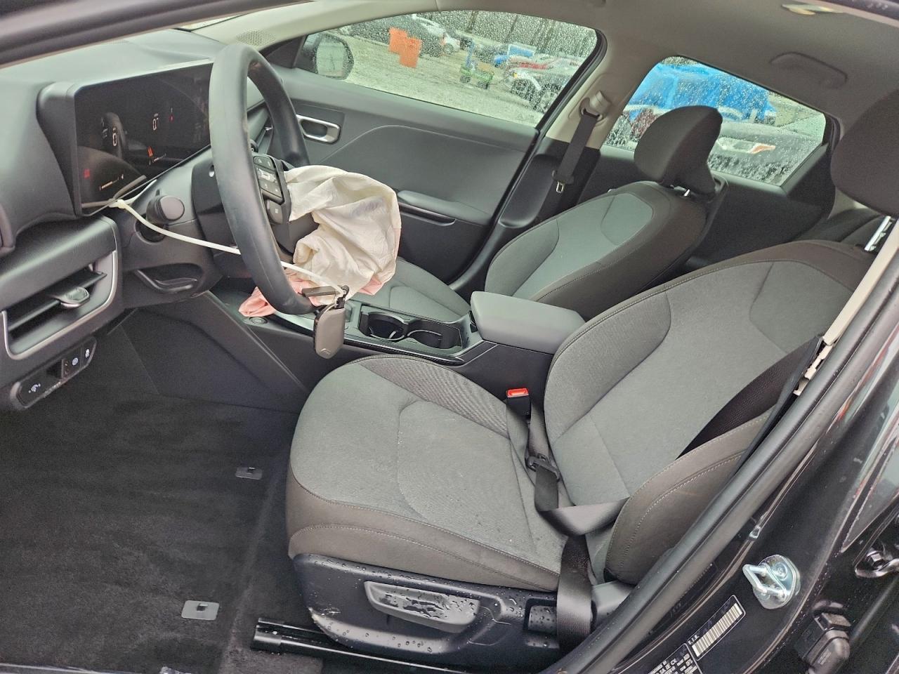 2025 Kia K4 Lx - Image 7