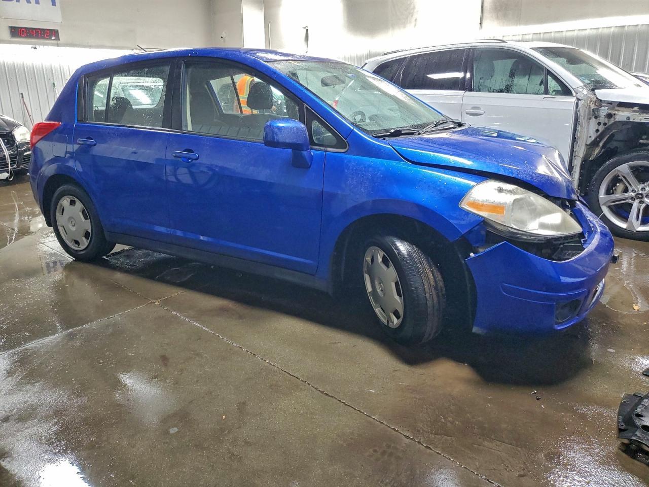 2009 Nissan Versa 1.8 S - Фото 4