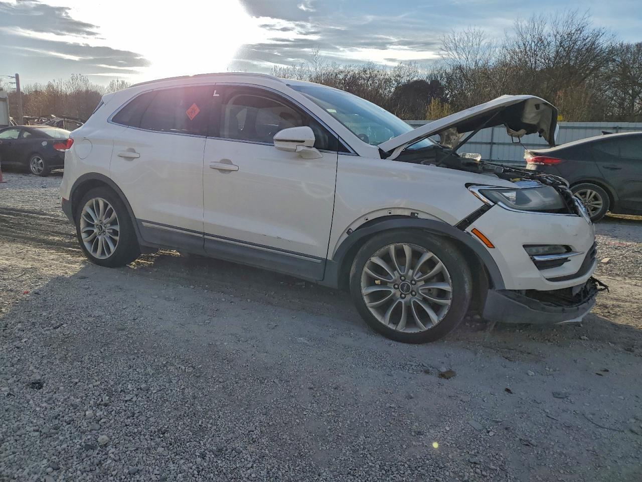 2017 Lincoln Mkc Reserve - Image 4