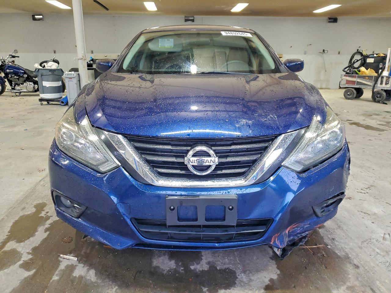 2016 Nissan Altima 2.5 - Image 5