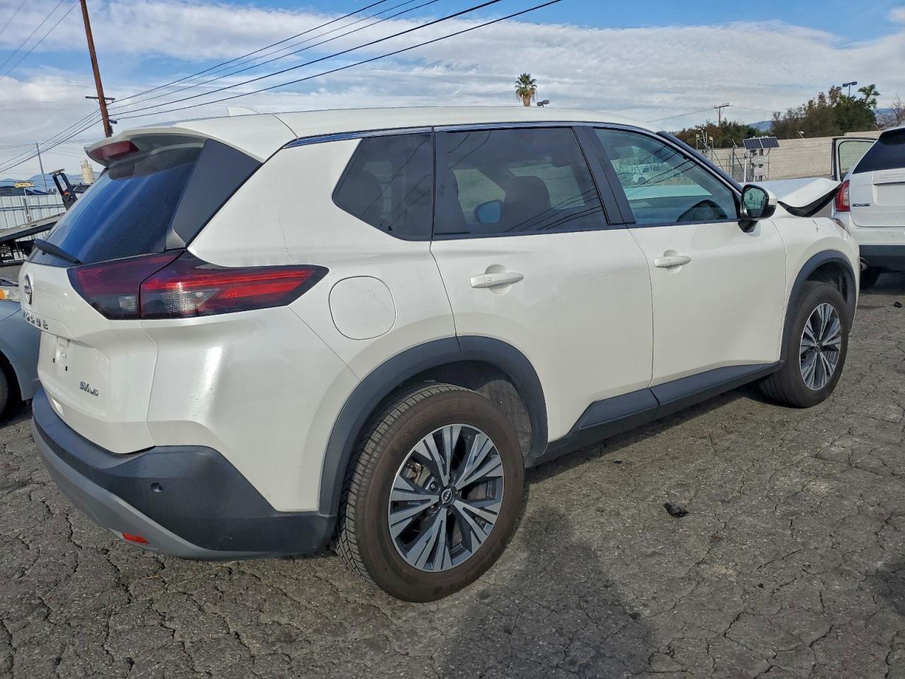 2022 Nissan Rogue Sv - Фото 3