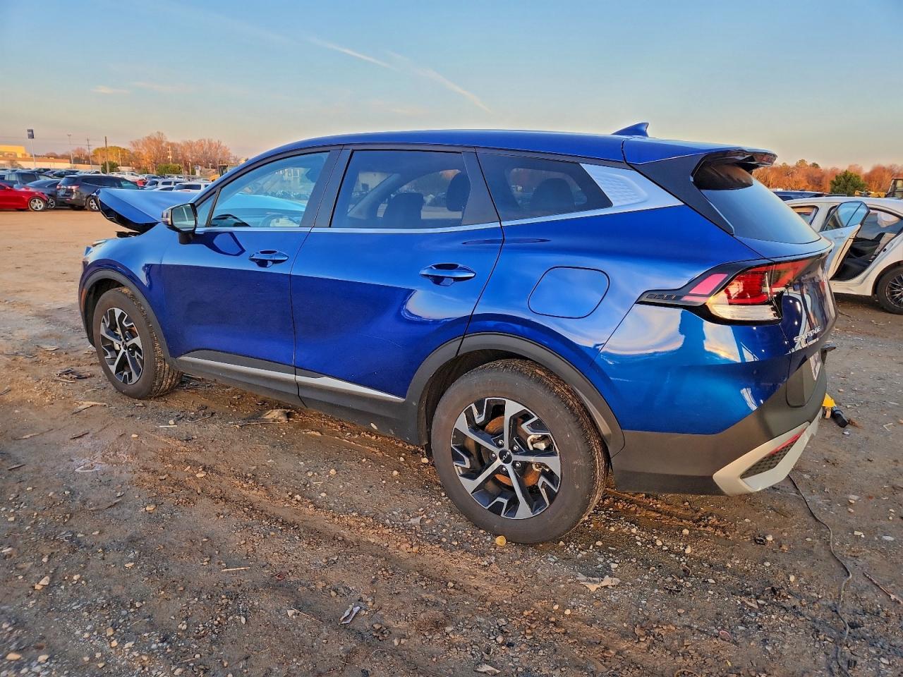 2025 Kia Sportage Ex - Фото 2