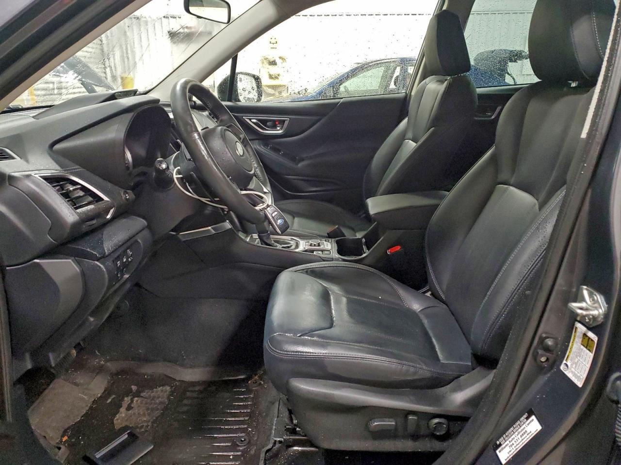 2023 Subaru Forester Touring - Фото 7