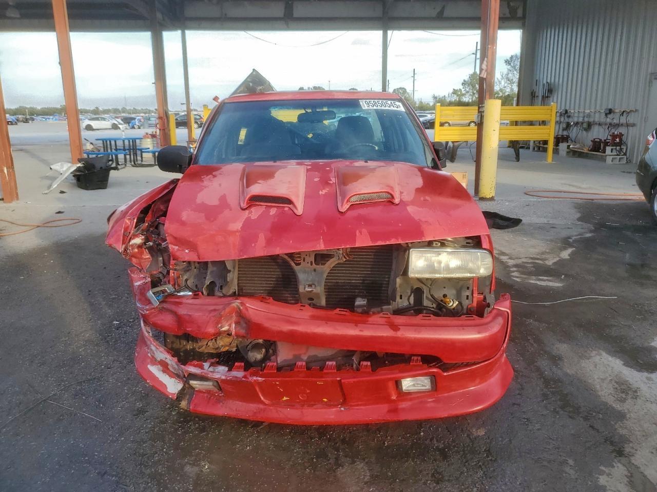 2001 Chevrolet S Truck S10 - Фото 5