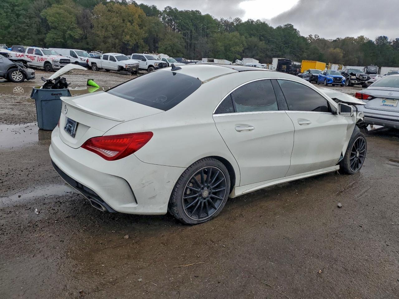 2015 Mercedes-Benz Cla 250 - Фото 3