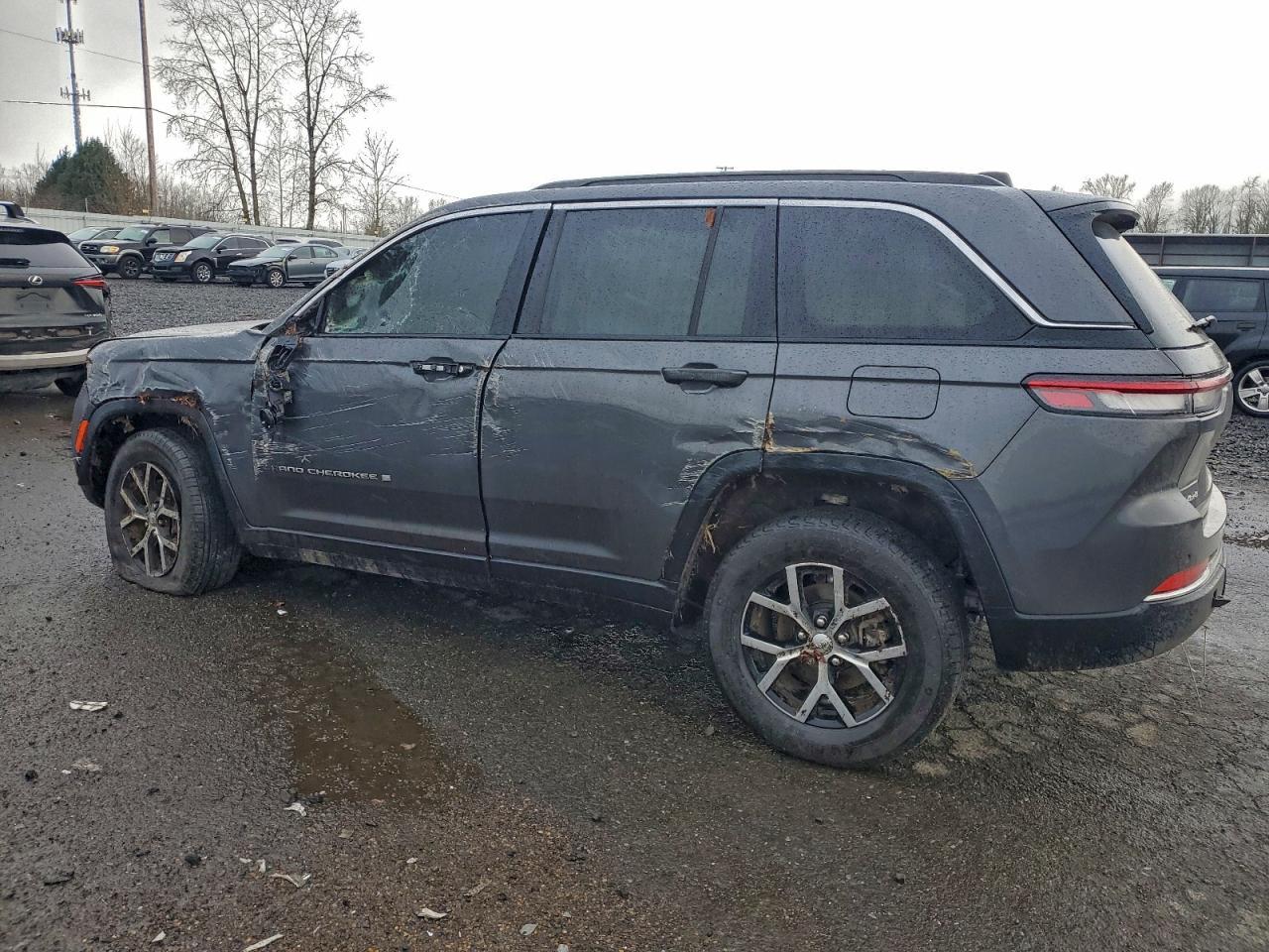 2025 Jeep Grand Cherokee Limited - Image 2