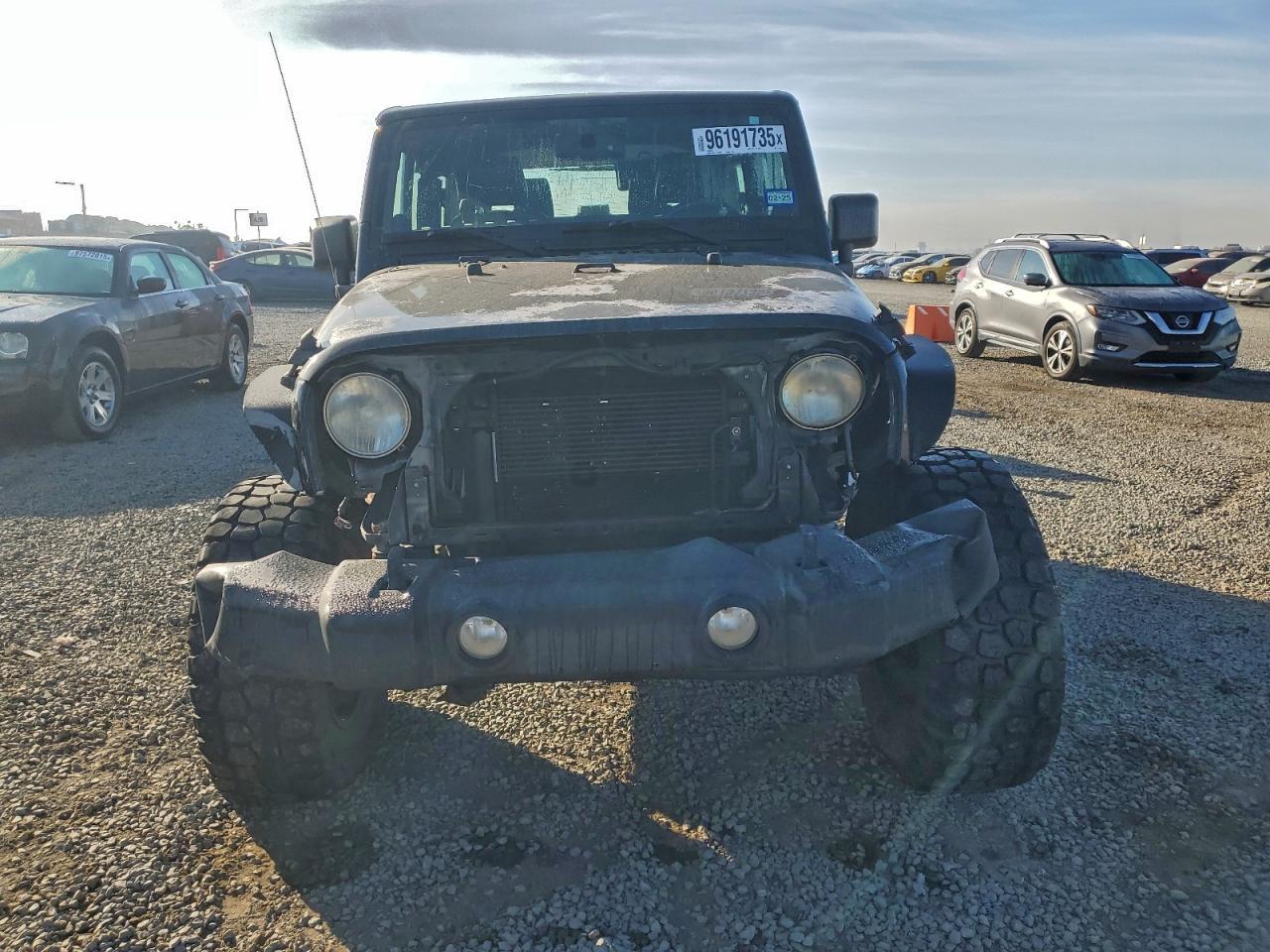 2013 Jeep Wrangler Rubicon - Image 5