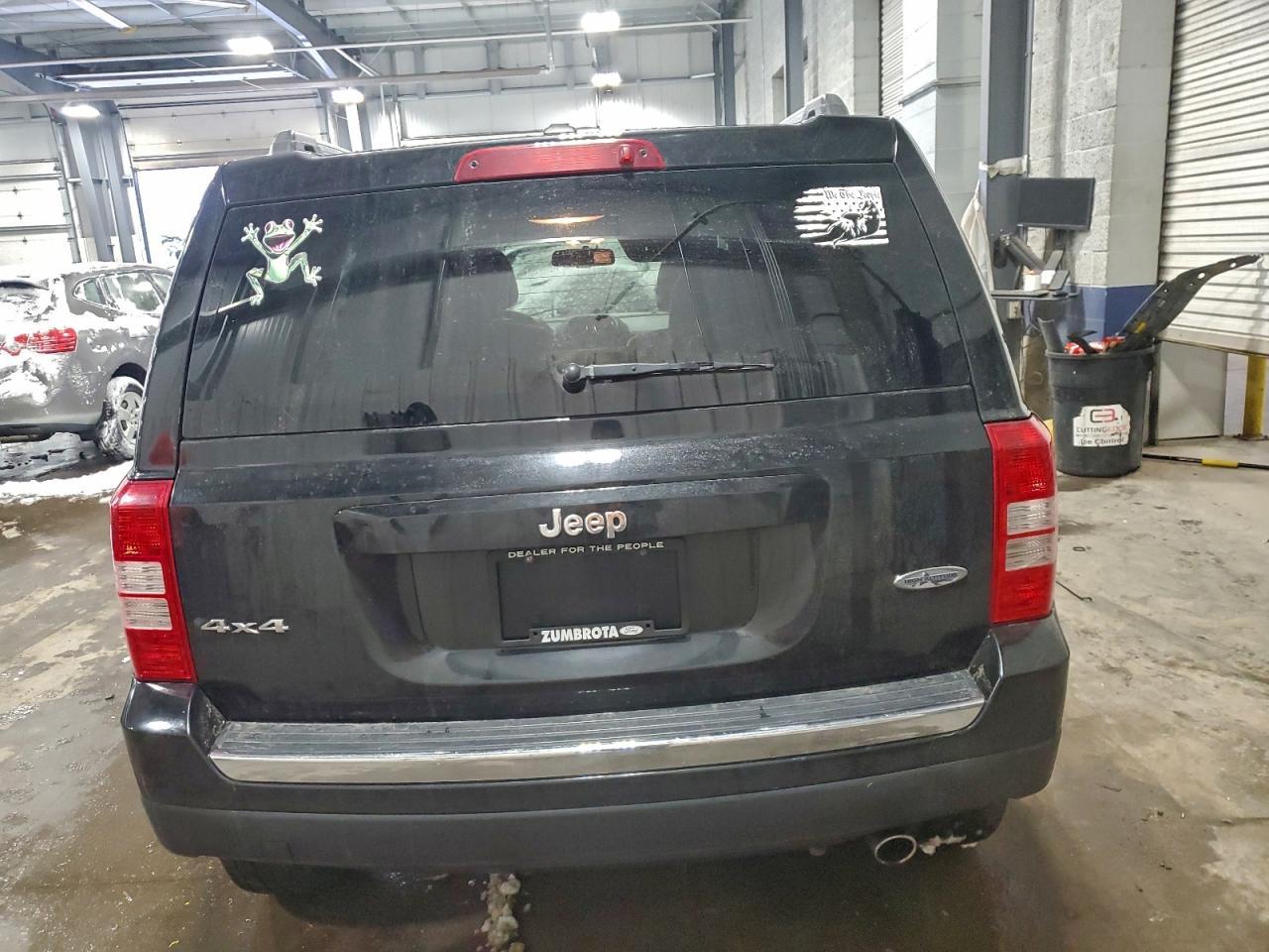 2017 Jeep Patriot Latitude - Image 6