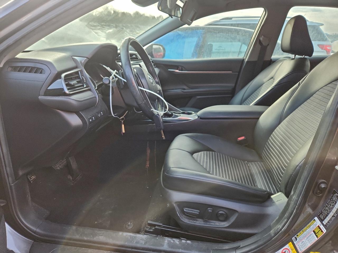 2019 Toyota Camry - Image 7