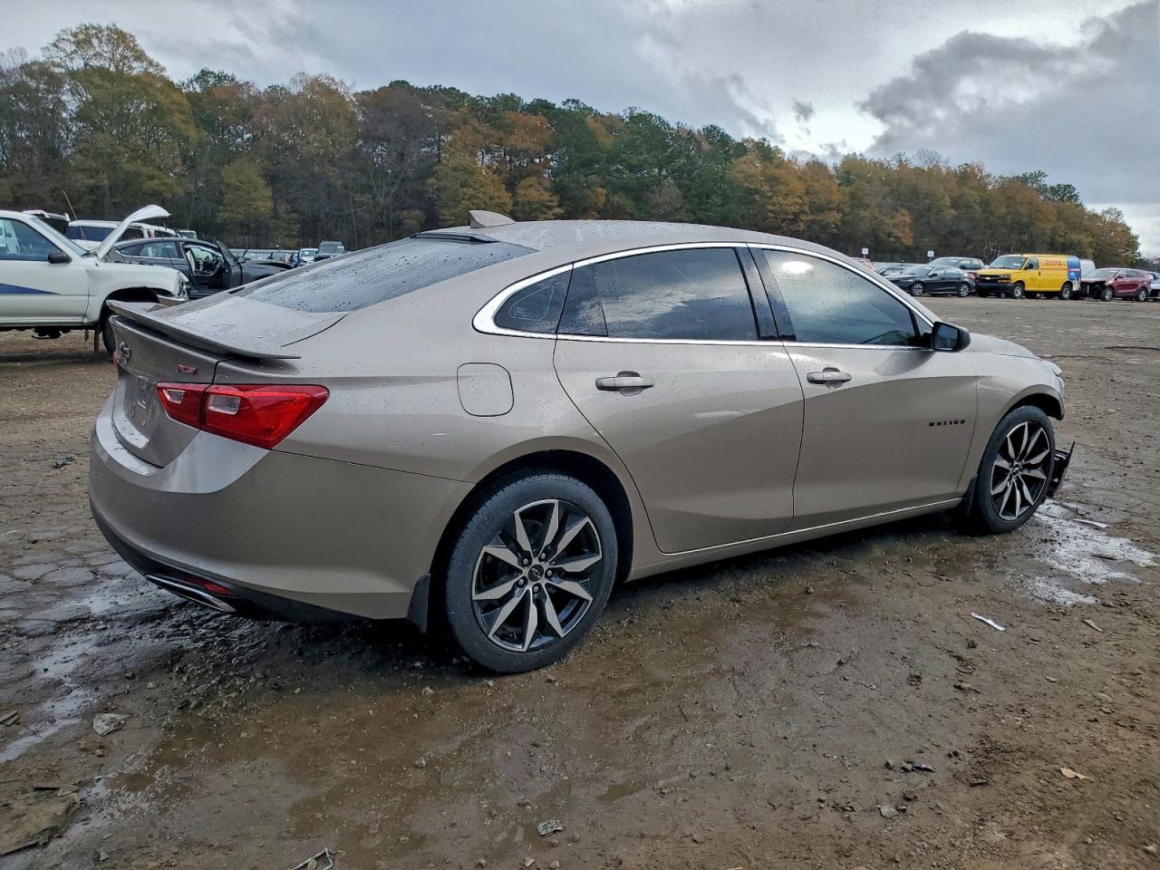 2022 Chevrolet Malibu Rs - Фото 3