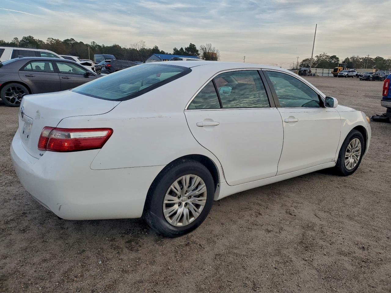 2009 Toyota Camry Base - Фото 3