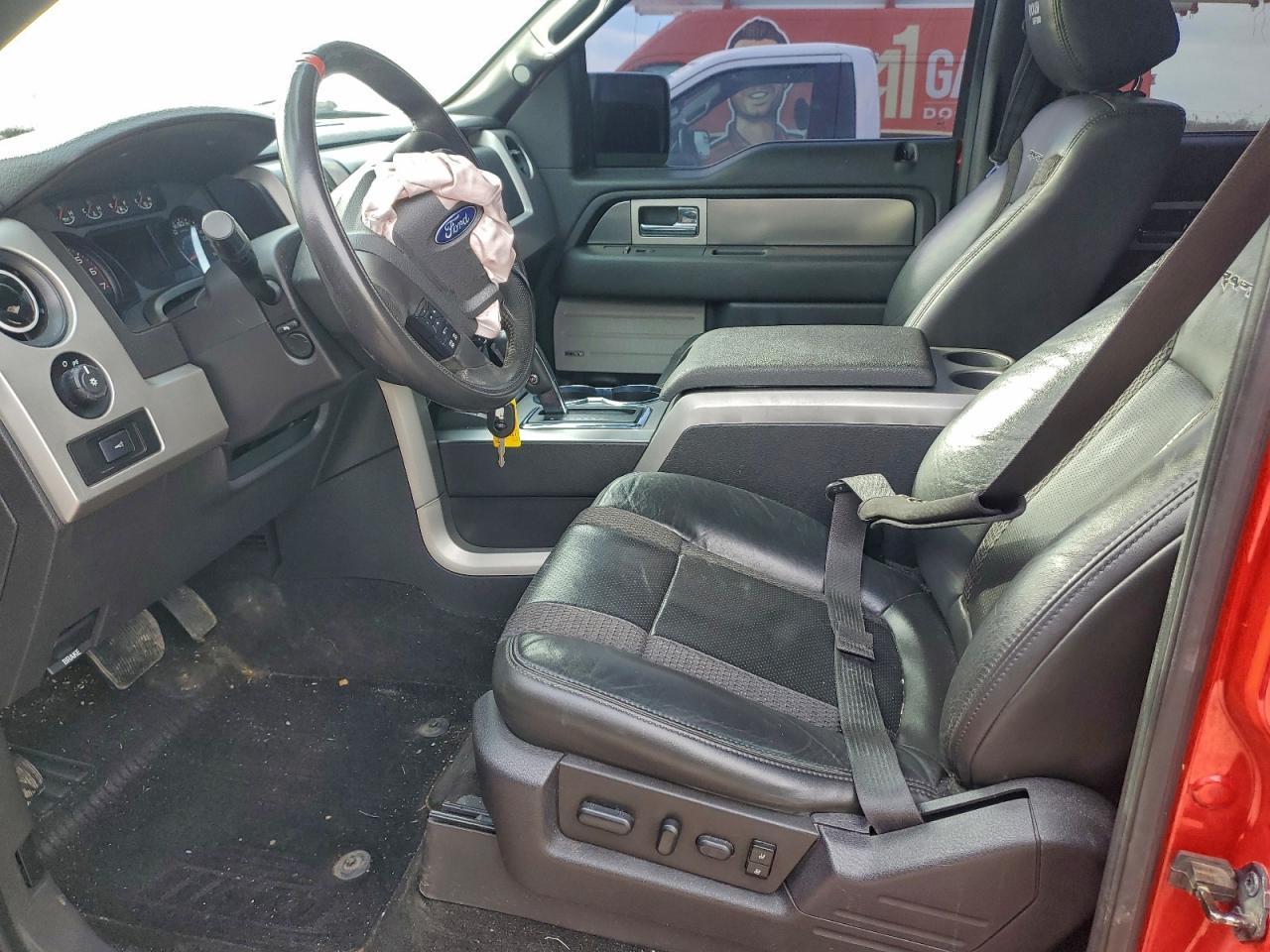 2013 Ford F150 Svt Raptor - Image 7