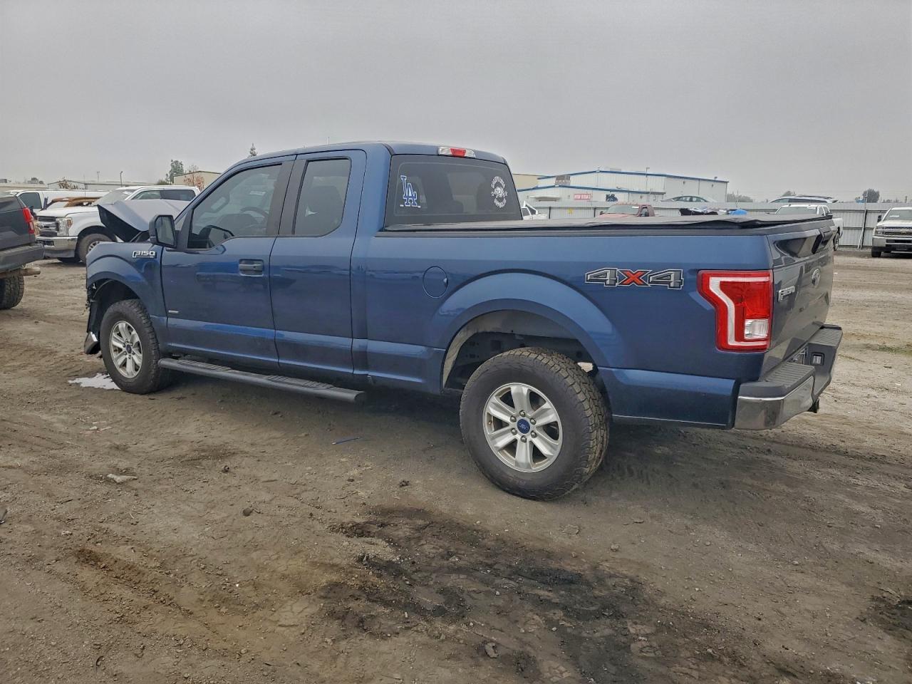 2016 Ford F150 Super Cab - Image 2