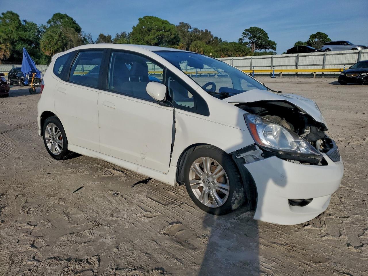 2011 Honda Fit Sport - Image 4