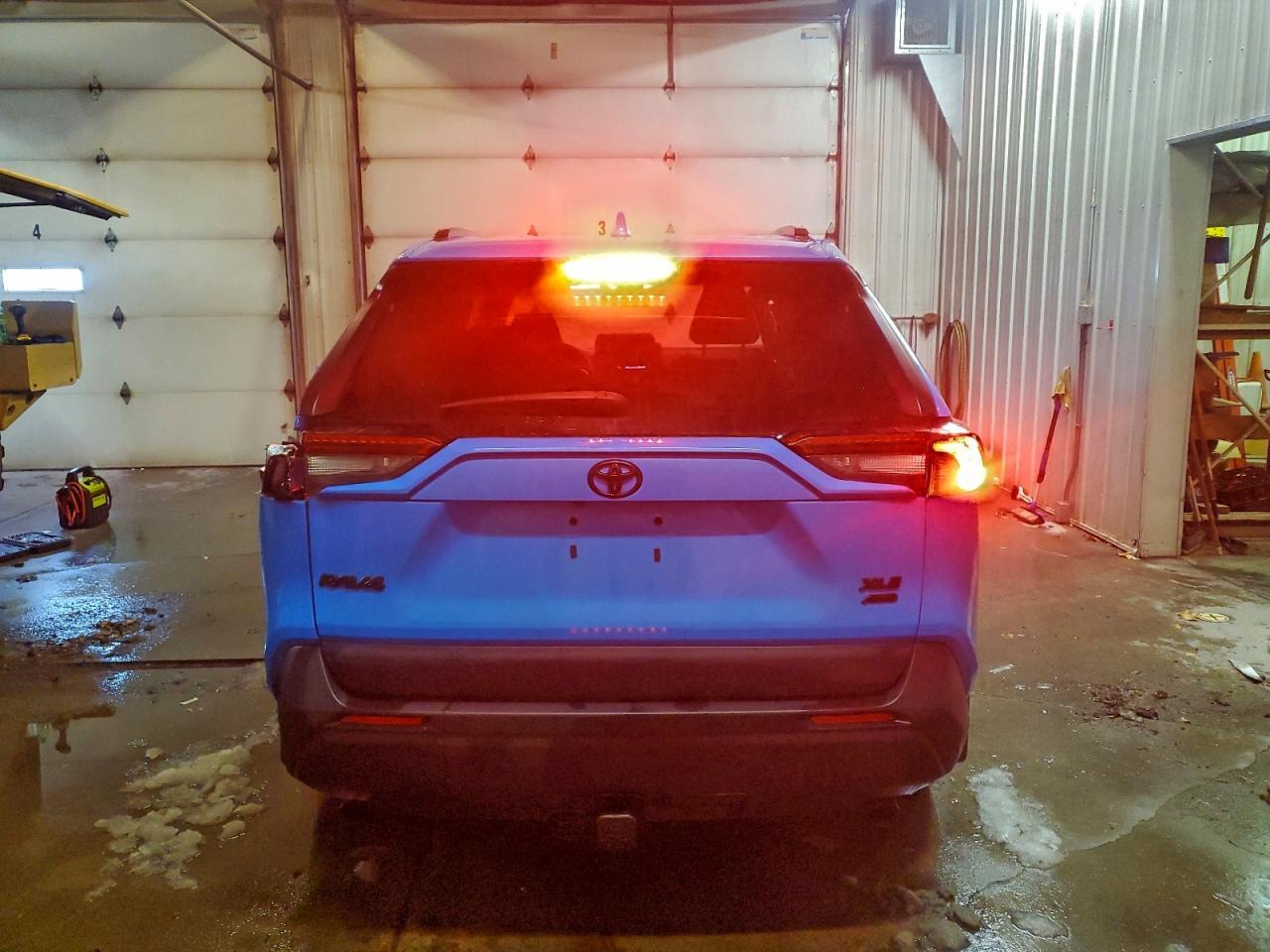 2021 Toyota Rav4 Xle - Фото 6