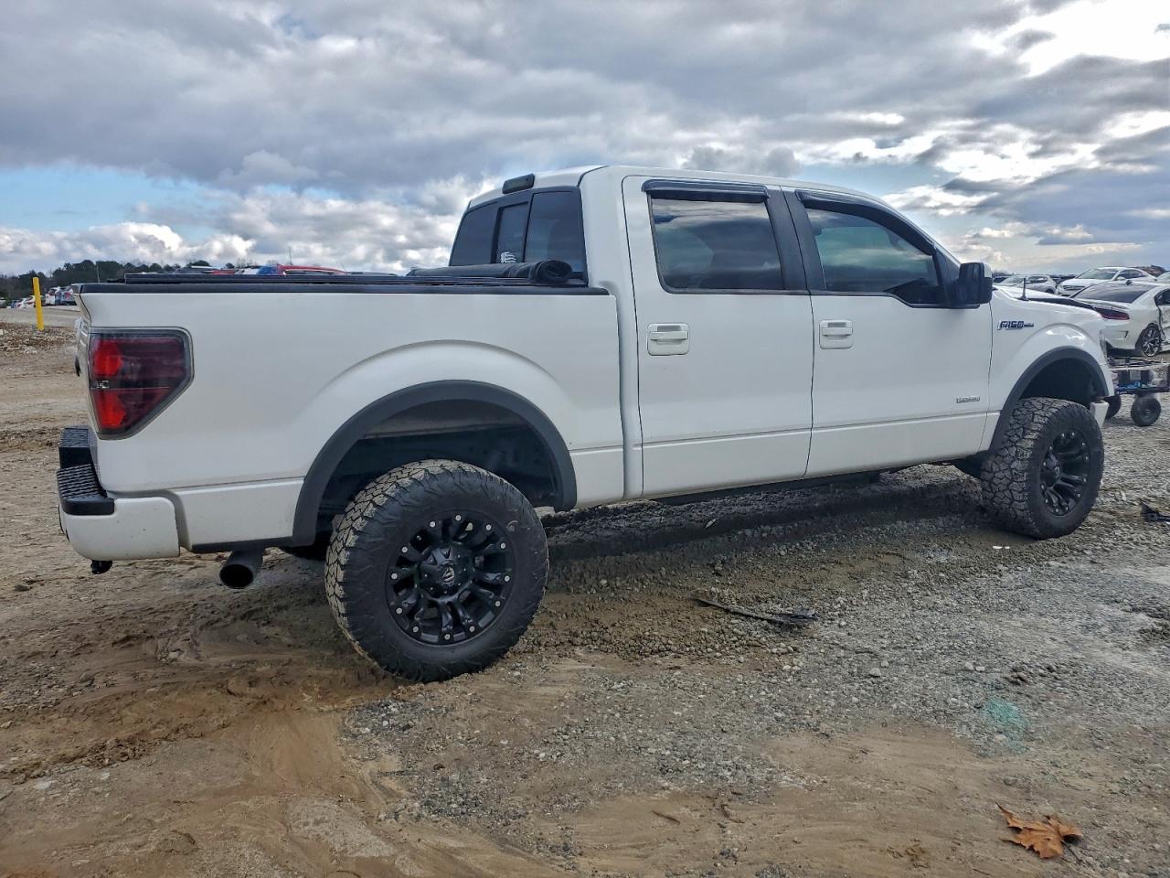 2011 Ford F150 Supercrew - Image 3