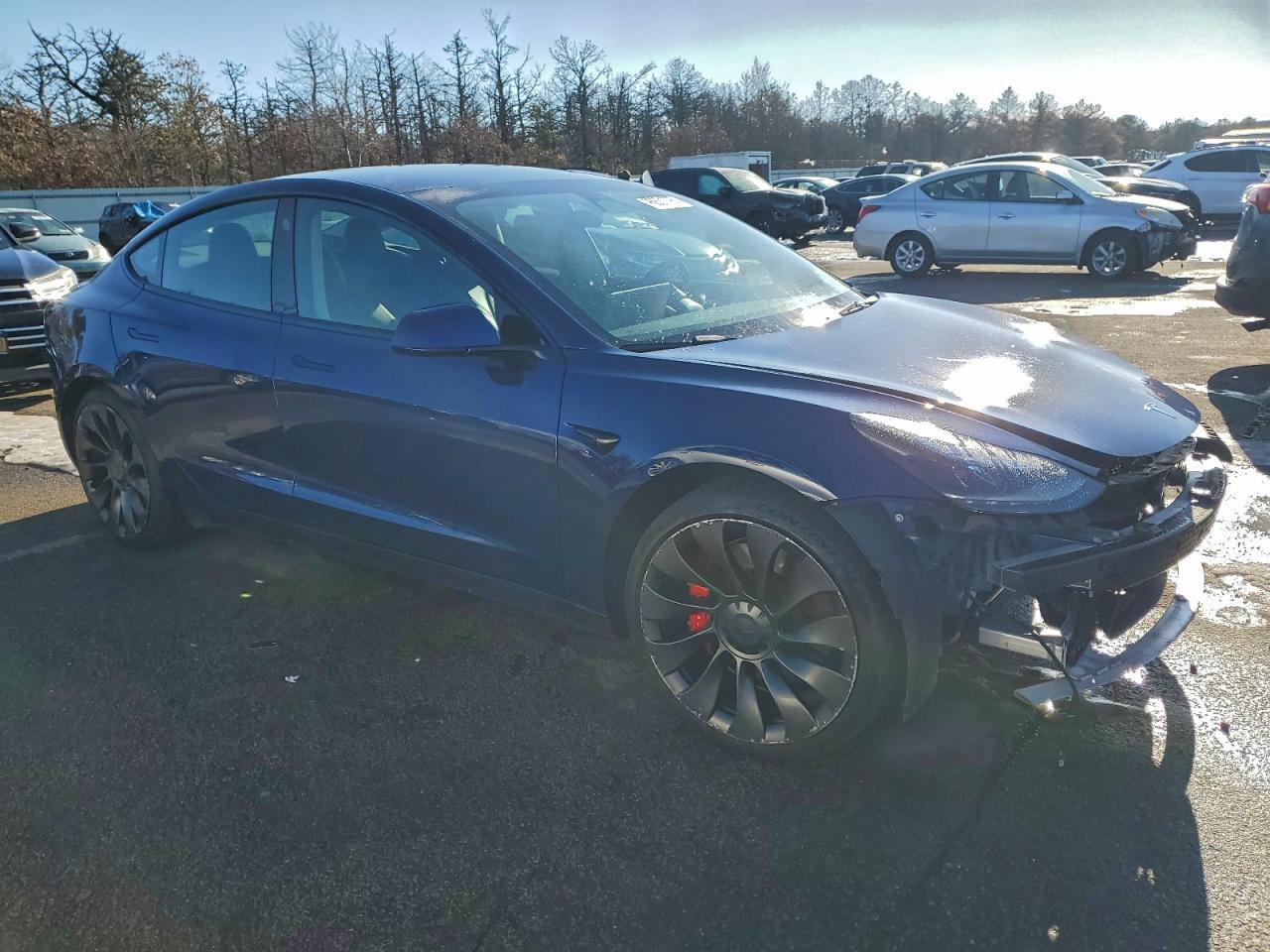 2022 Tesla Model 3 - Image 4