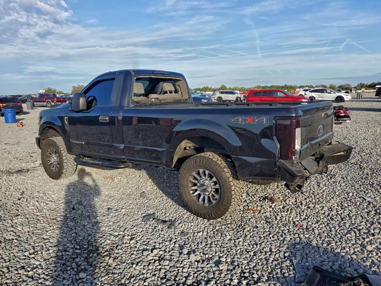 2019 Ford F250 Super Duty - Image 2