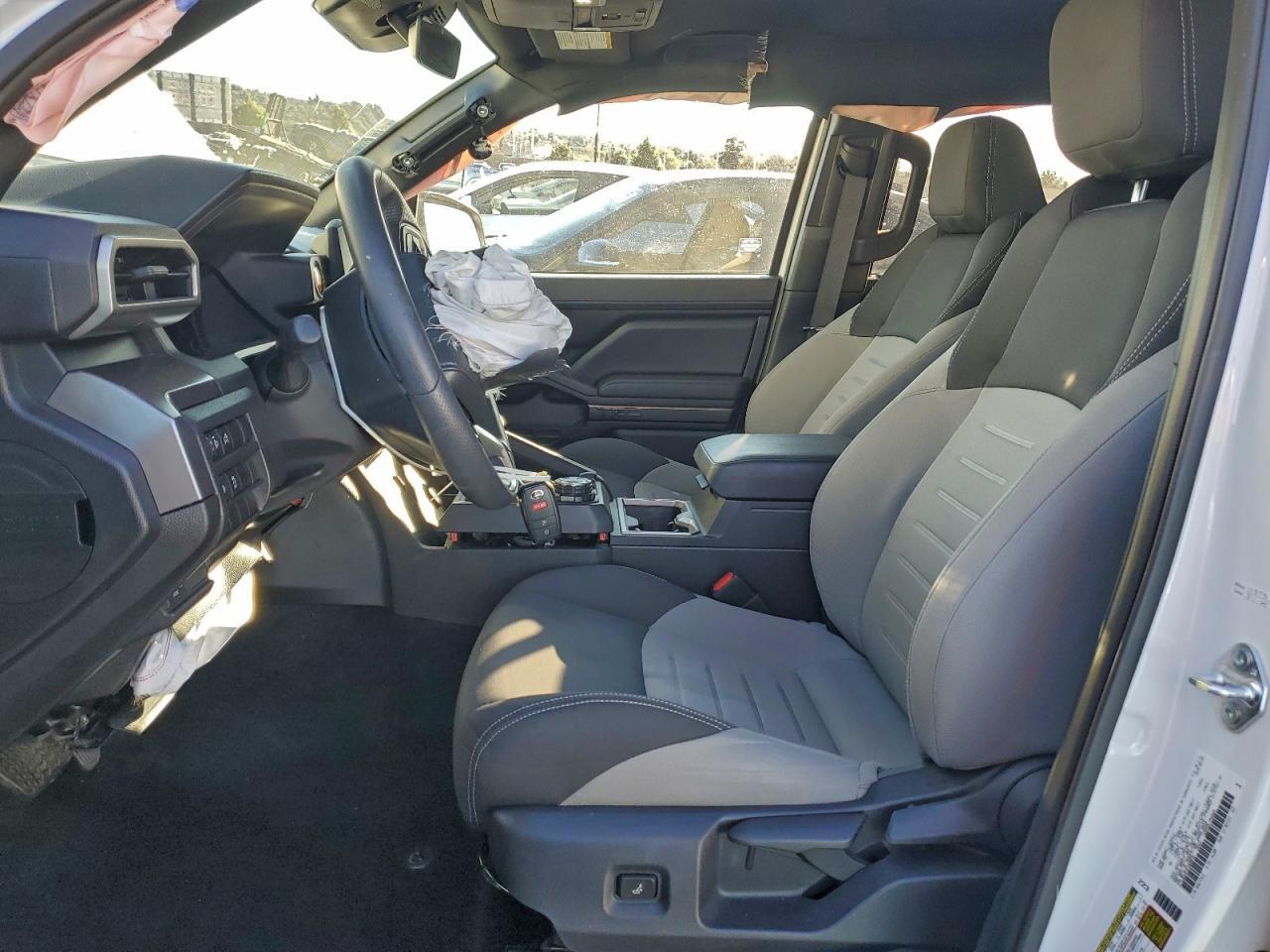 2025 Toyota Tacoma Double Cab - Image 7