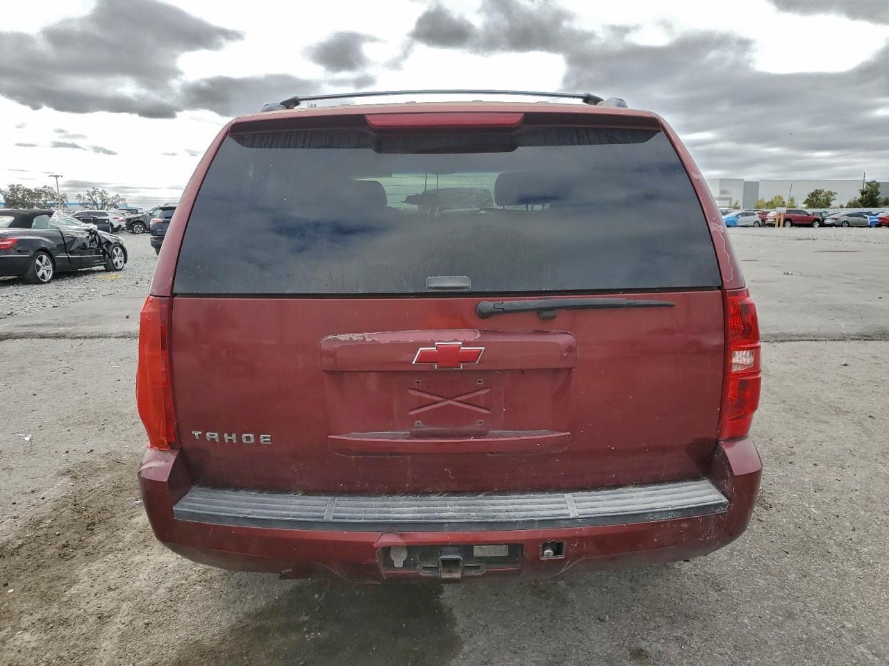 2008 Chevrolet Tahoe C1500 - Image 6