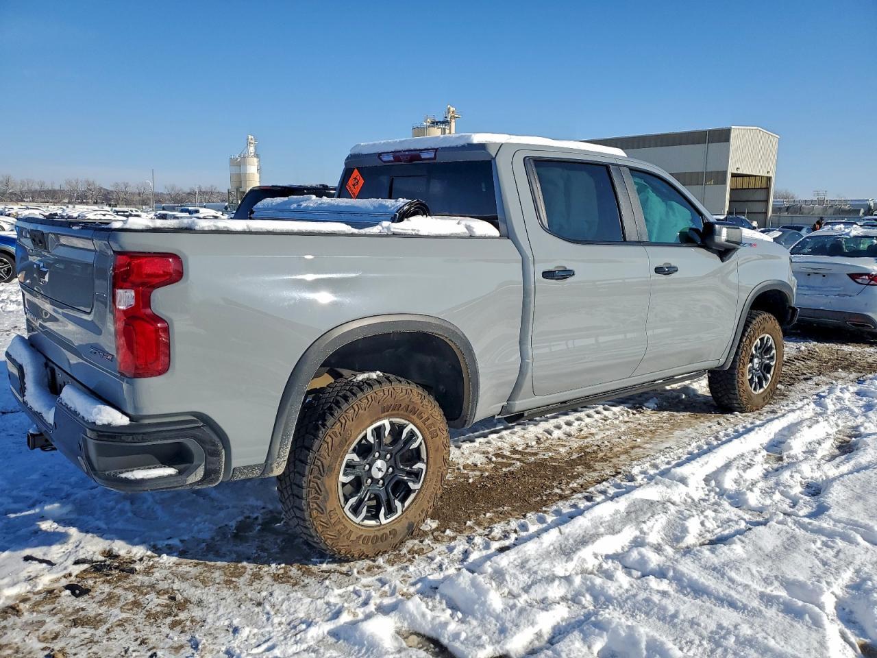 2025 Chevrolet Silverado K1500 Zr2 - Фото 3