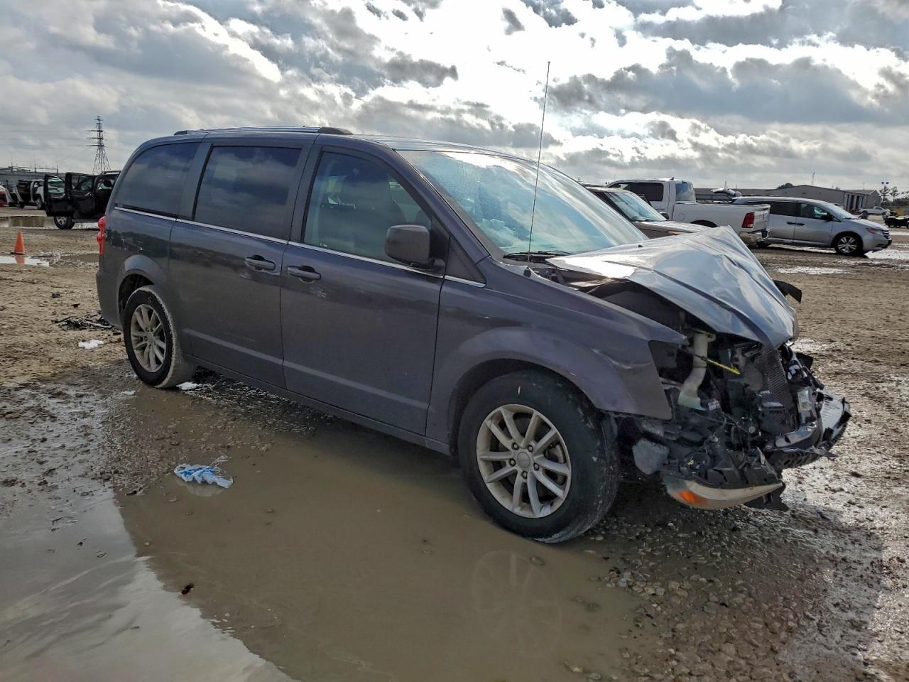 2020 Dodge Grand Caravan Sxt - Фото 4