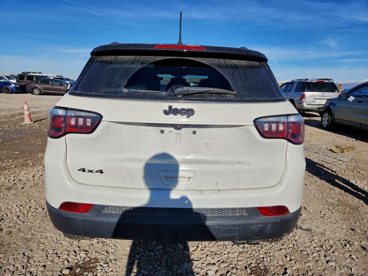 2018 Jeep Compass Latitude - Image 6