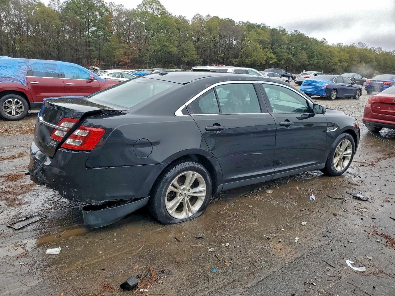 2015 Ford Taurus Sel - Фото 3