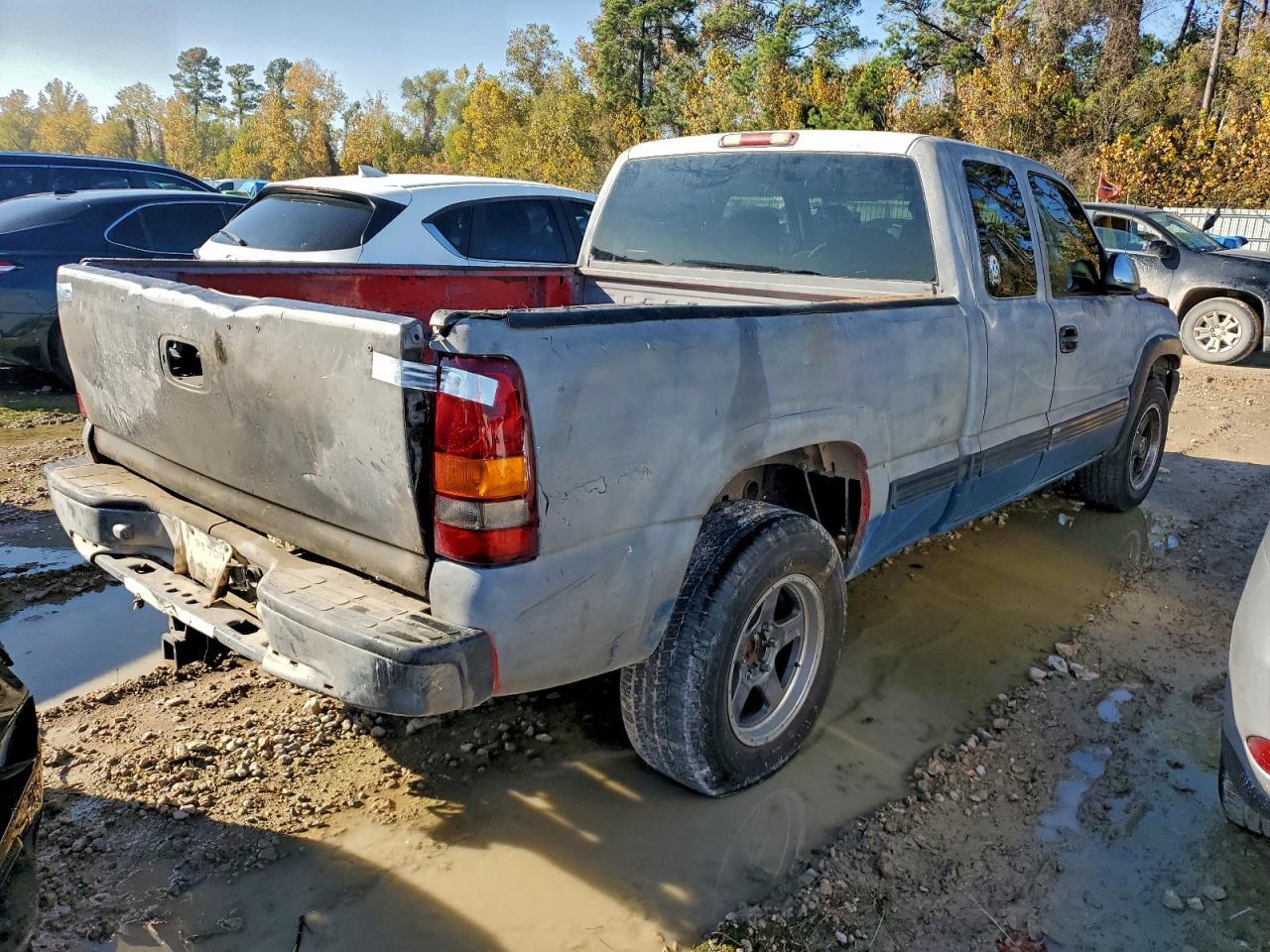 2003 Chevrolet Silverado C1500 - Фото 3