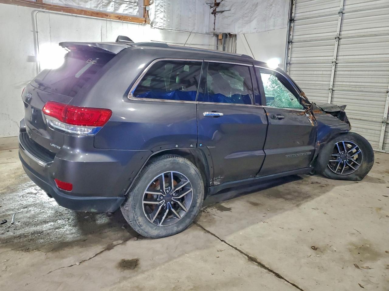 2019 Jeep Grand Cherokee Limited - Фото 3